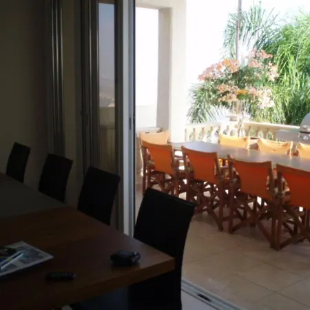 The Blue Star Villa Peyia